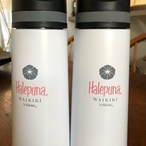 2sets of Water Bottles